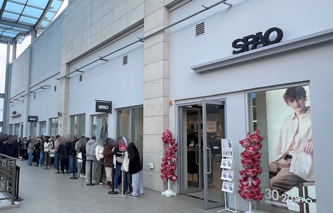 스파오, 롯데아울렛 김해점에 새 매장… ‘에이지리스’ 콘셉트 적용 3-Image